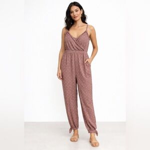 Vada Winter Floral Print Jumpsuit. Small
